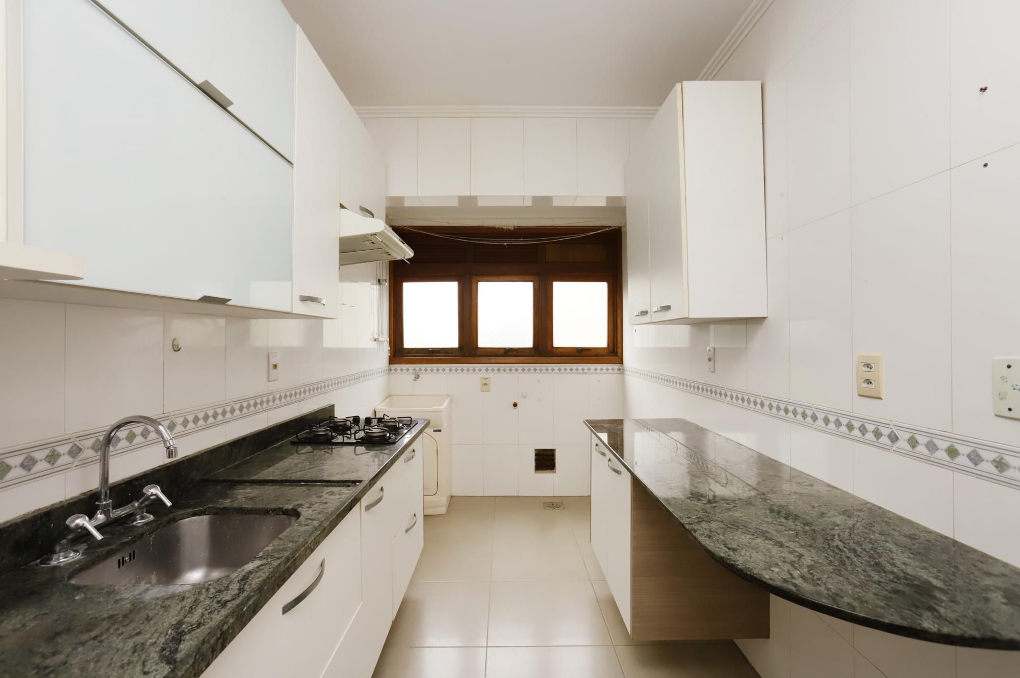 Apartamento à venda com 2 quartos, 57m² - Foto 4