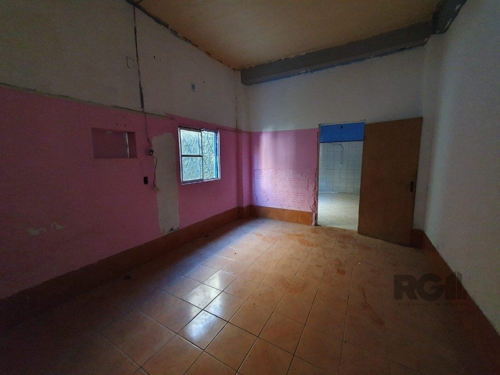 Casa à venda com 2 quartos, 242m² - Foto 6