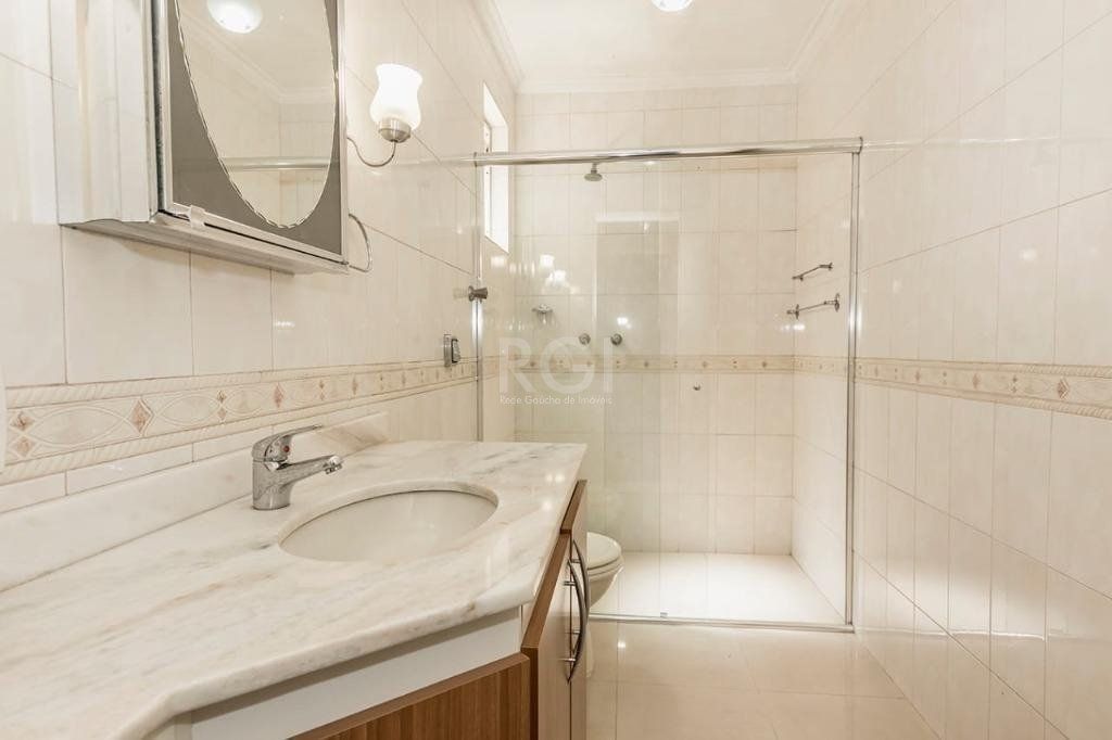 Casa à venda com 3 quartos, 378m² - Foto 5