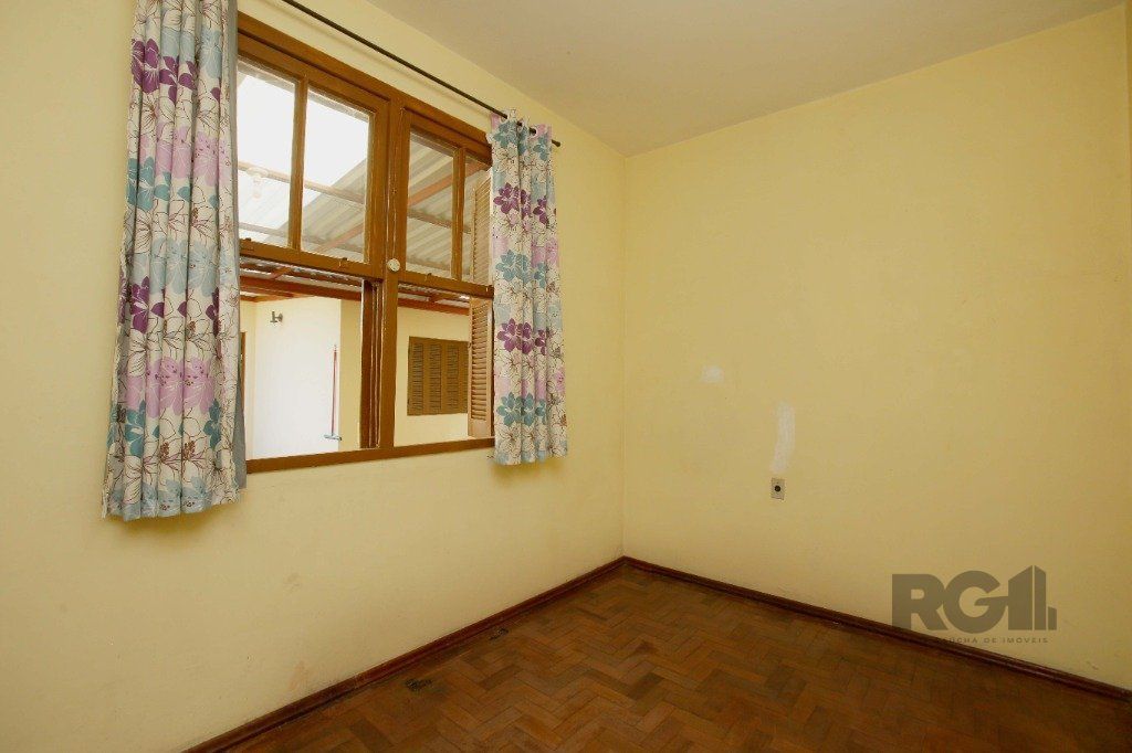 Casa à venda com 4 quartos, 150m² - Foto 22