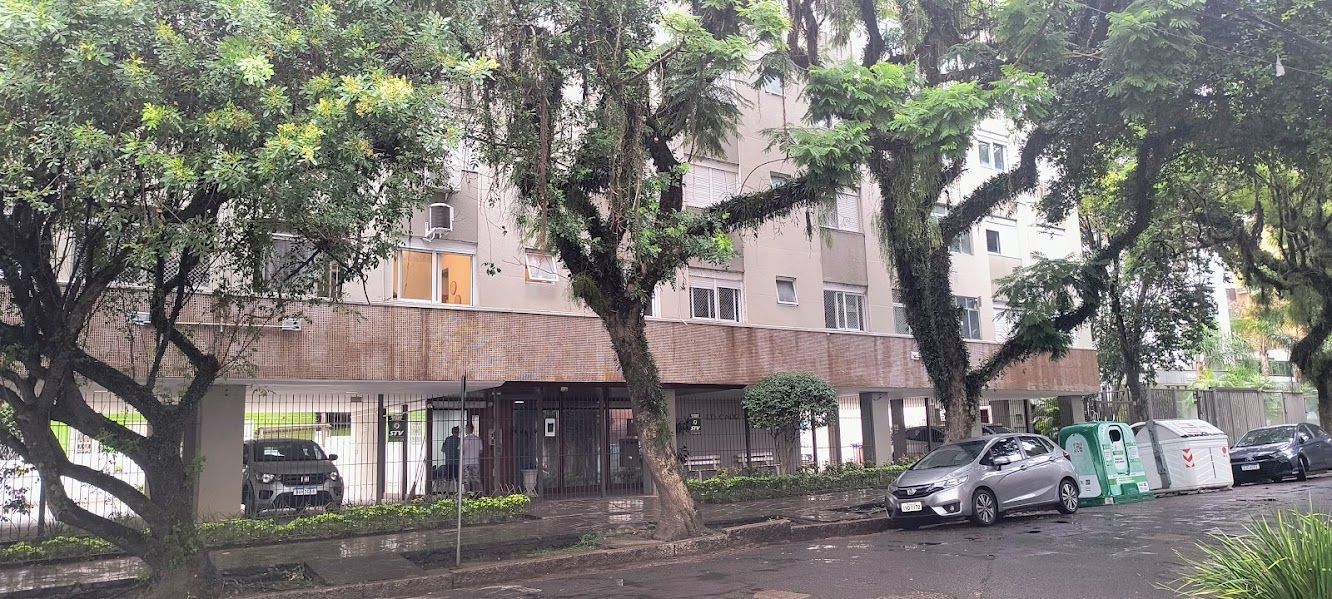 Apartamento, 1 Dormitório, com garagem, Bairro Menino Deus