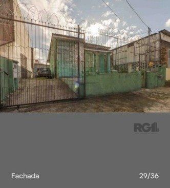 Casa à venda com 4 quartos, 300m² - Foto 1