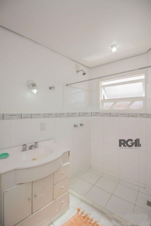 Casa de Condomínio à venda com 4 quartos, 390m² - Foto 11