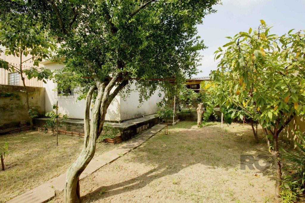 Casa à venda com 4 quartos, 150m² - Foto 45