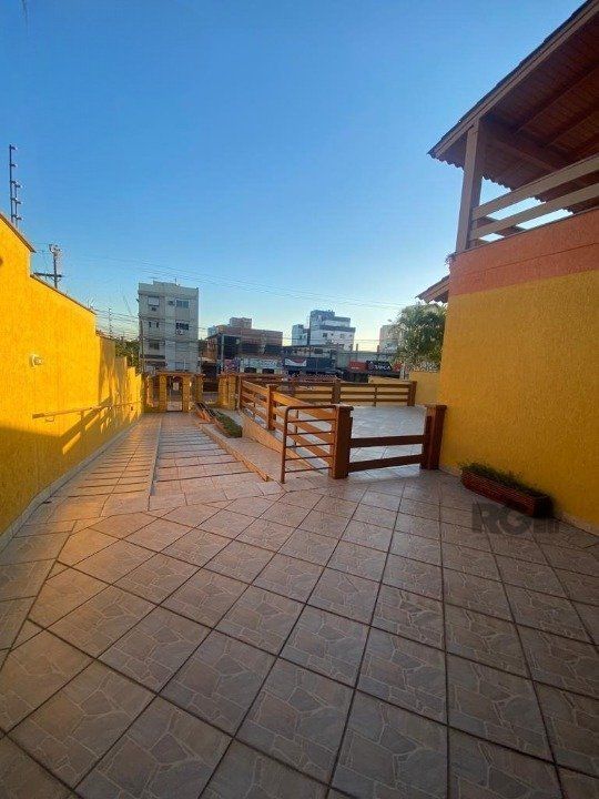 Sobrado à venda com 5 quartos, 525m² - Foto 35