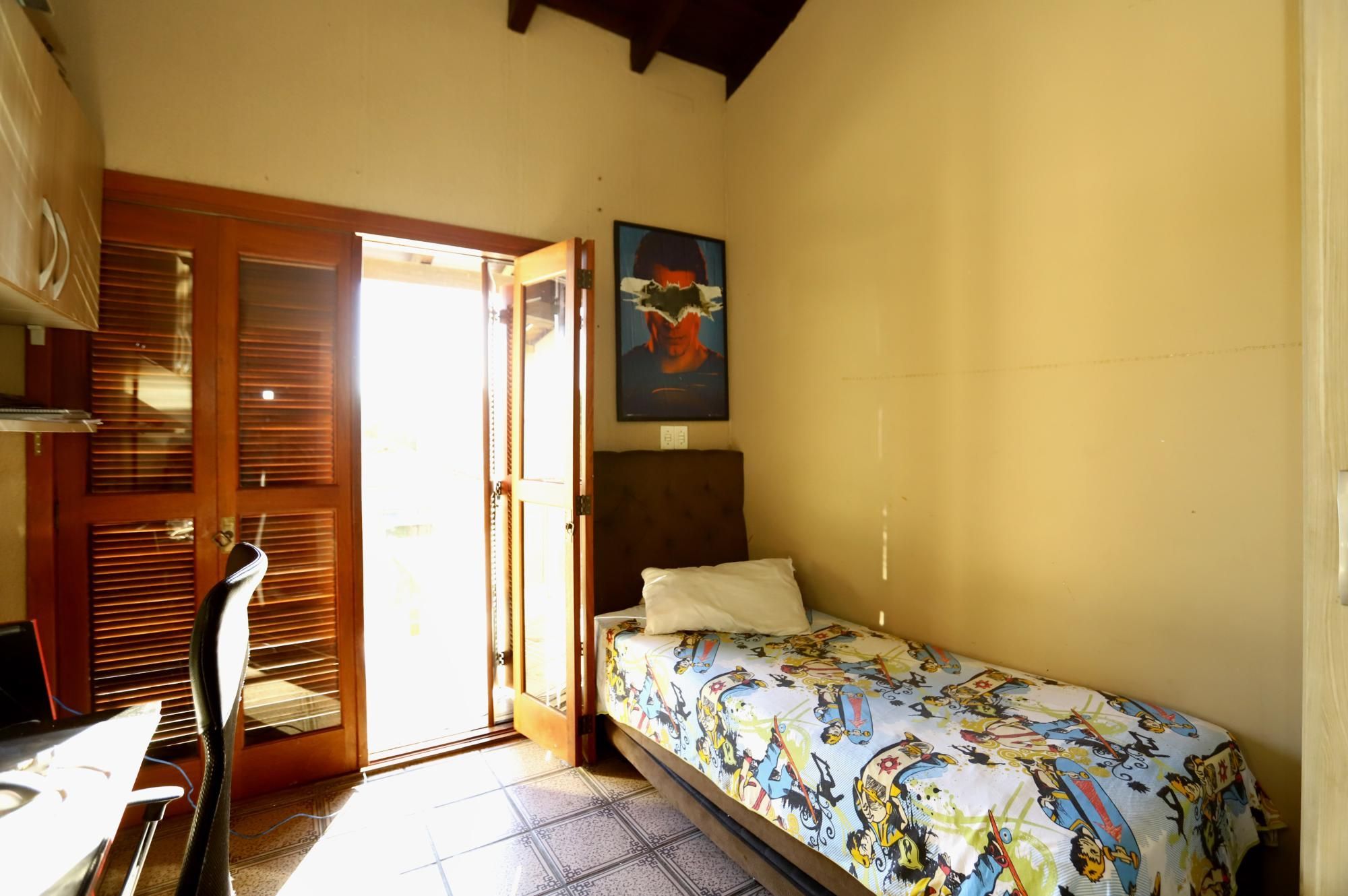 Casa à venda com 2 quartos, 272m² - Foto 7