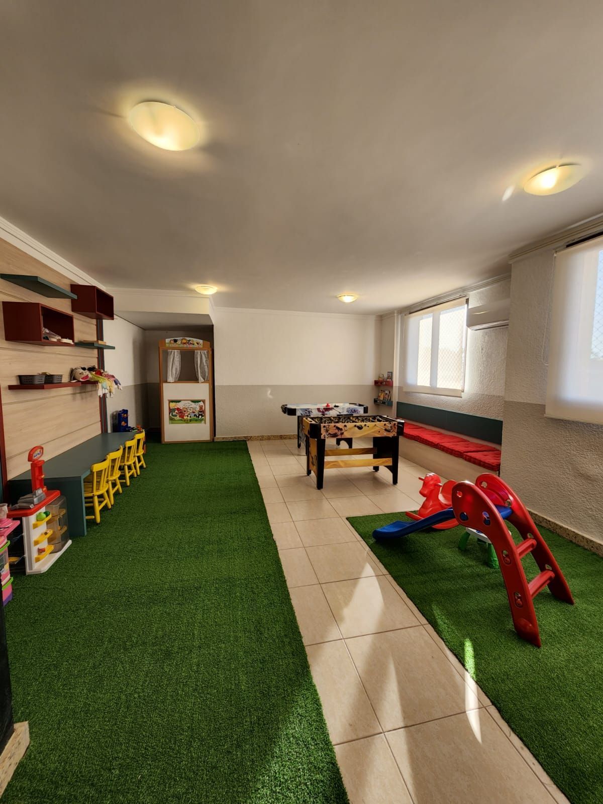 Apartamento à venda com 3 quartos, 107m² - Foto 12