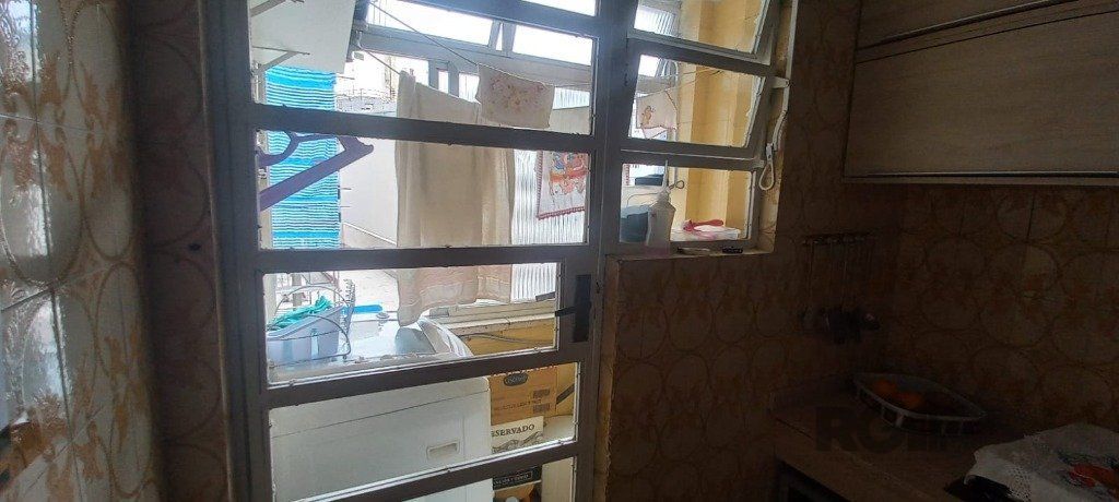 Apartamento à venda com 1 quarto, 43m² - Foto 13