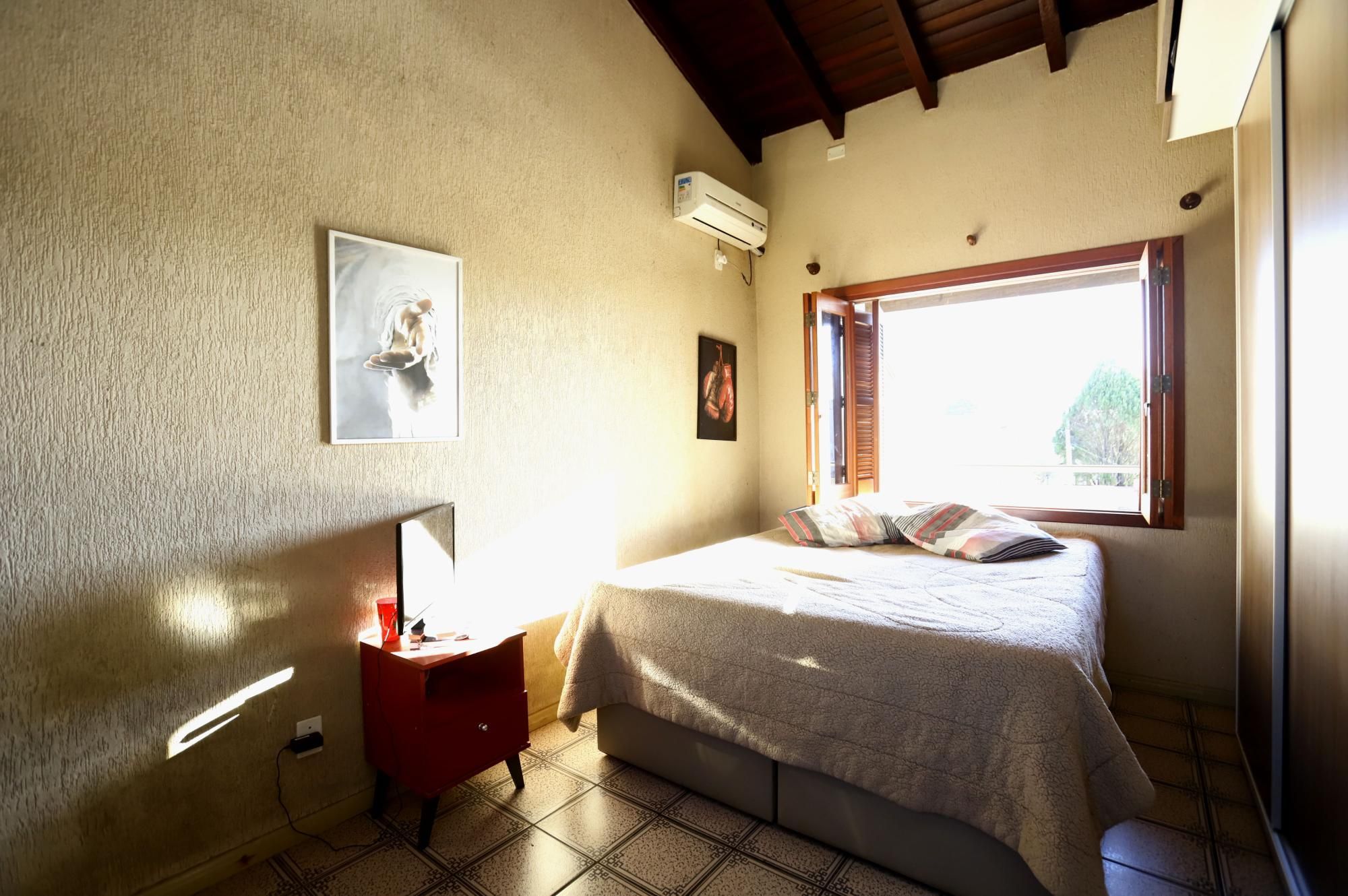 Casa à venda com 2 quartos, 272m² - Foto 2
