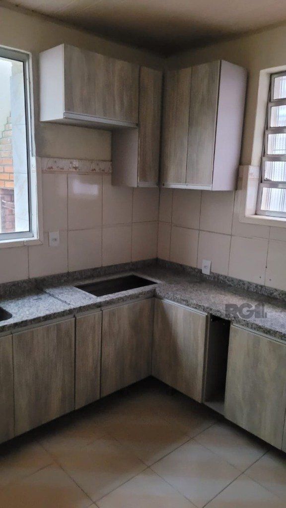 Apartamento à venda com 2 quartos, 64m² - Foto 3