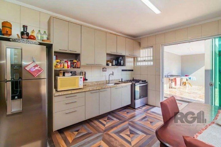 Casa à venda com 4 quartos, 201m² - Foto 7