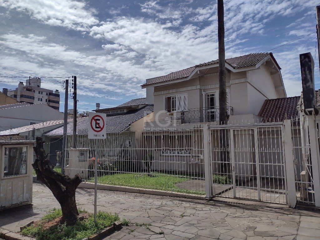 Casa à venda com 3 quartos, 378m² - Foto 21