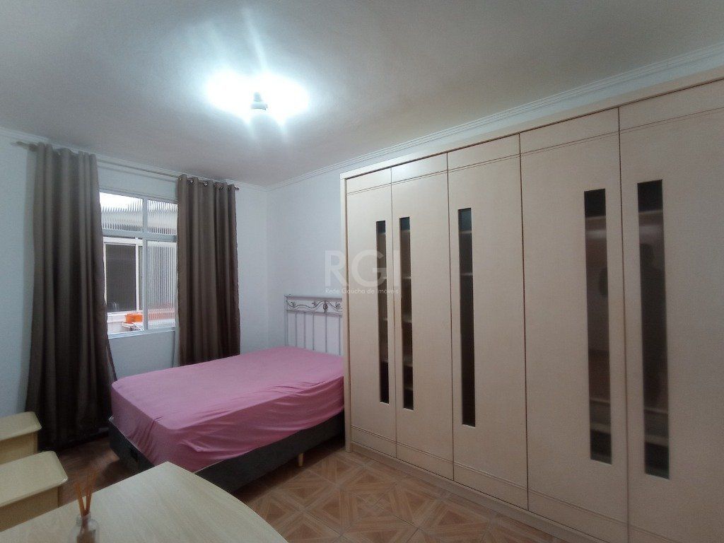 Apartamento à venda com 2 quartos, 75m² - Foto 10