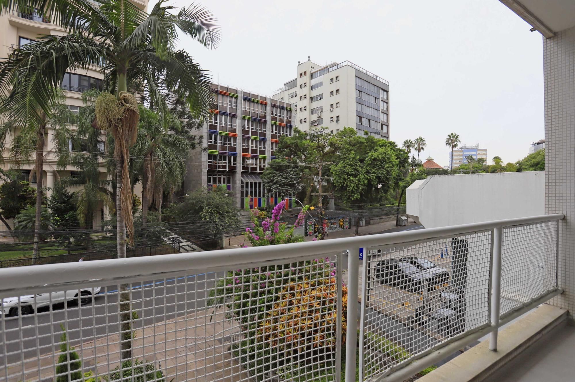 Apartamento à venda com 3 quartos, 143m² - Foto 10