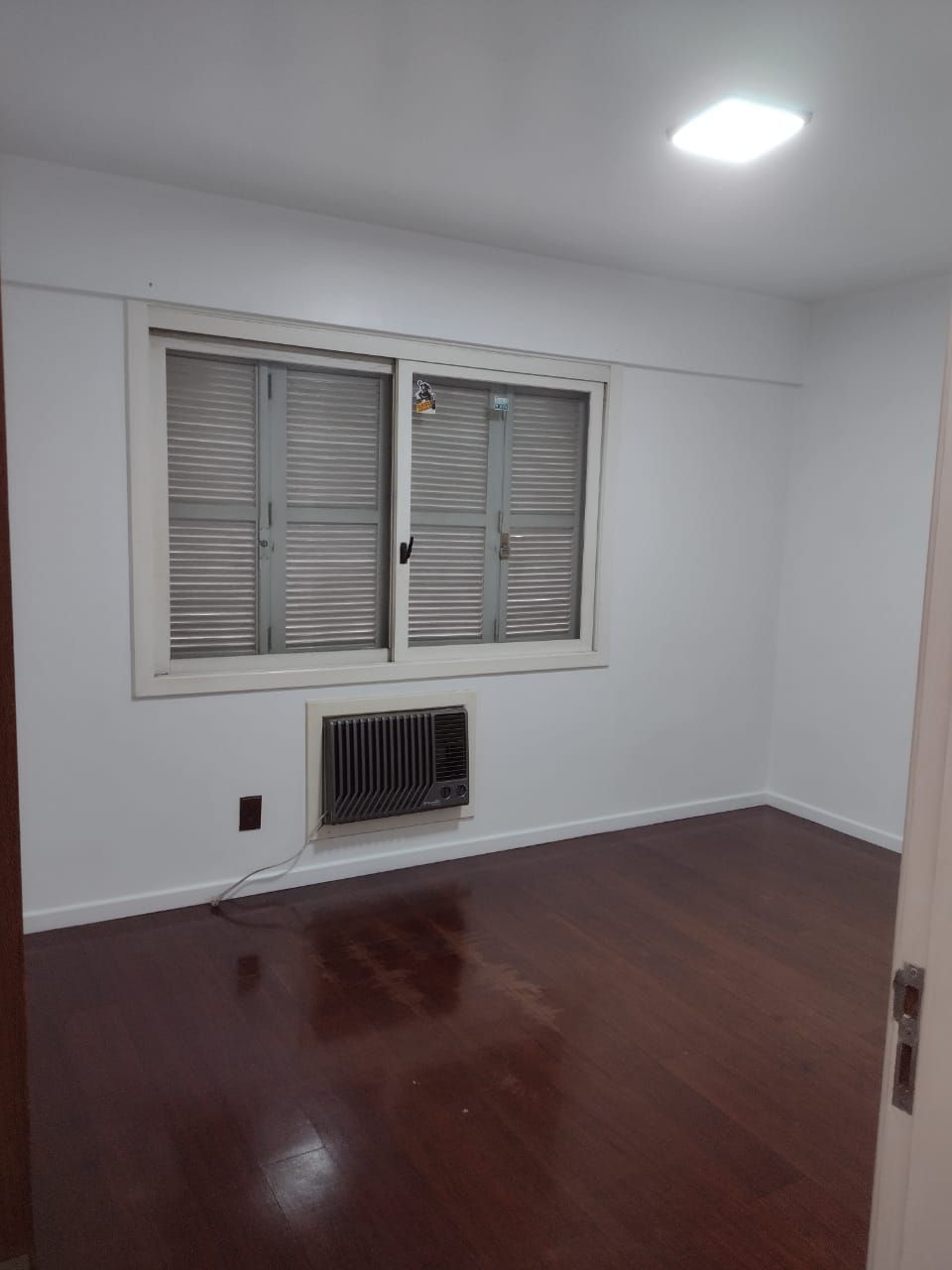 Apartamento à venda com 3 quartos, 201m² - Foto 21