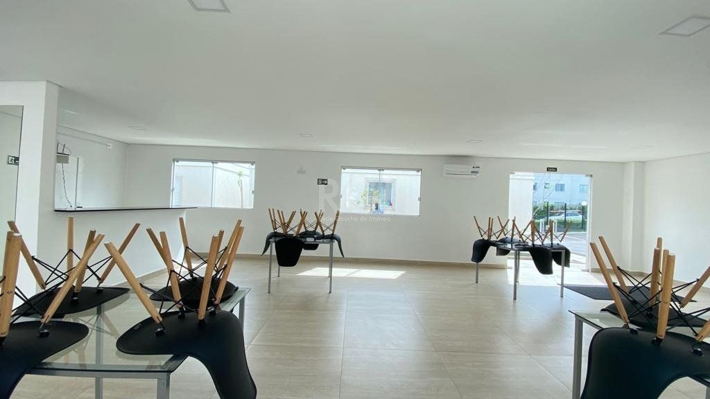 Apartamento à venda com 2 quartos, 40m² - Foto 22