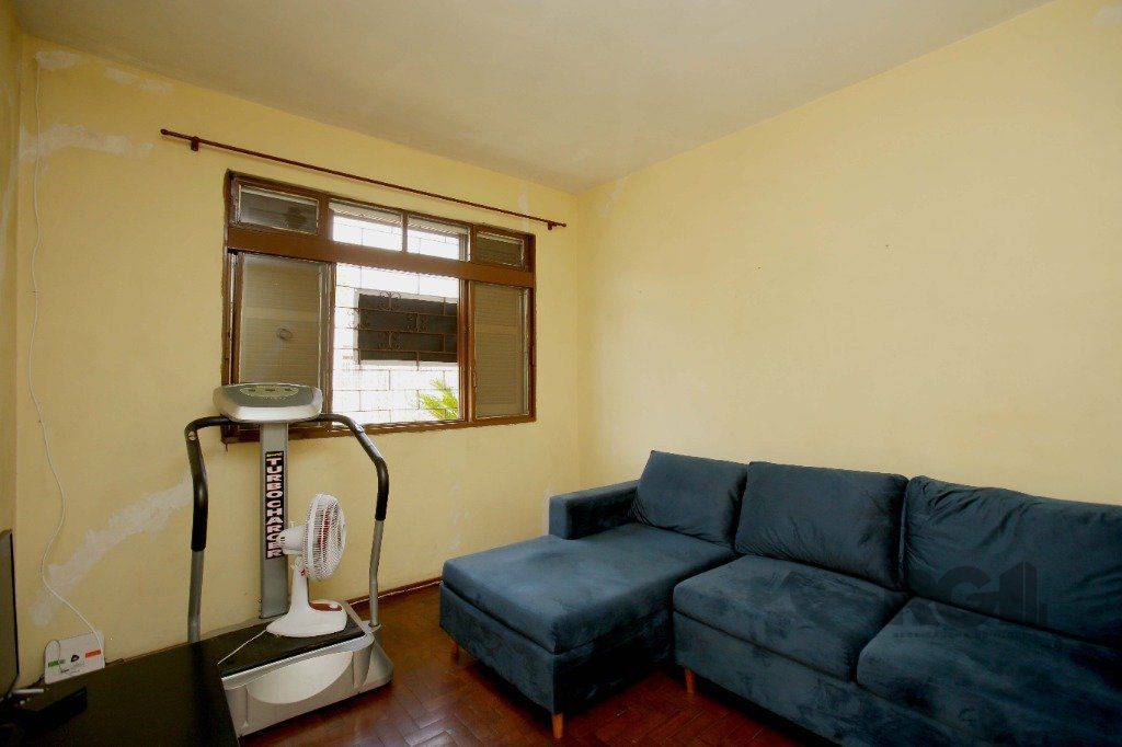 Casa à venda com 4 quartos, 150m² - Foto 11