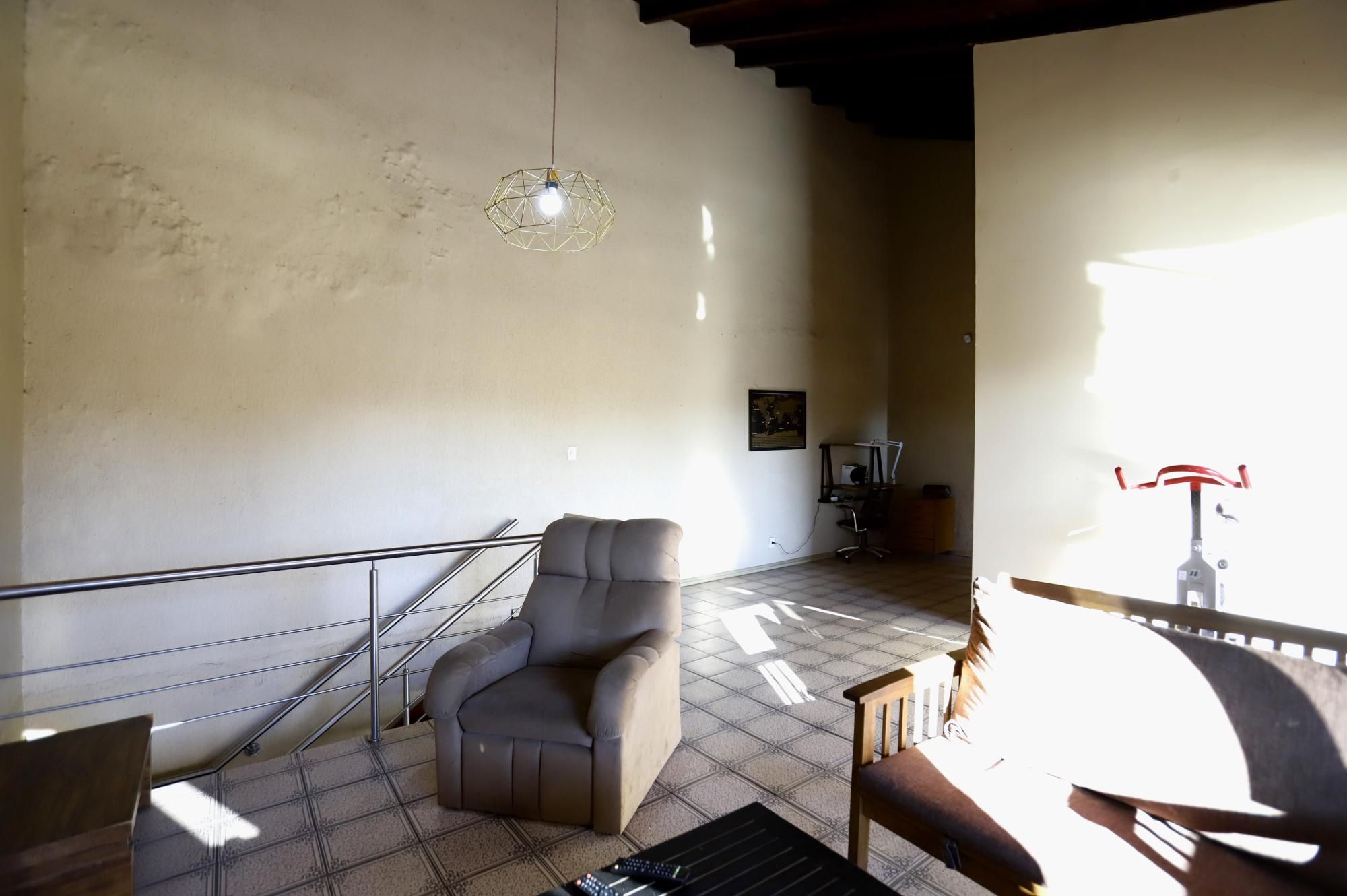 Casa à venda com 2 quartos, 272m² - Foto 12