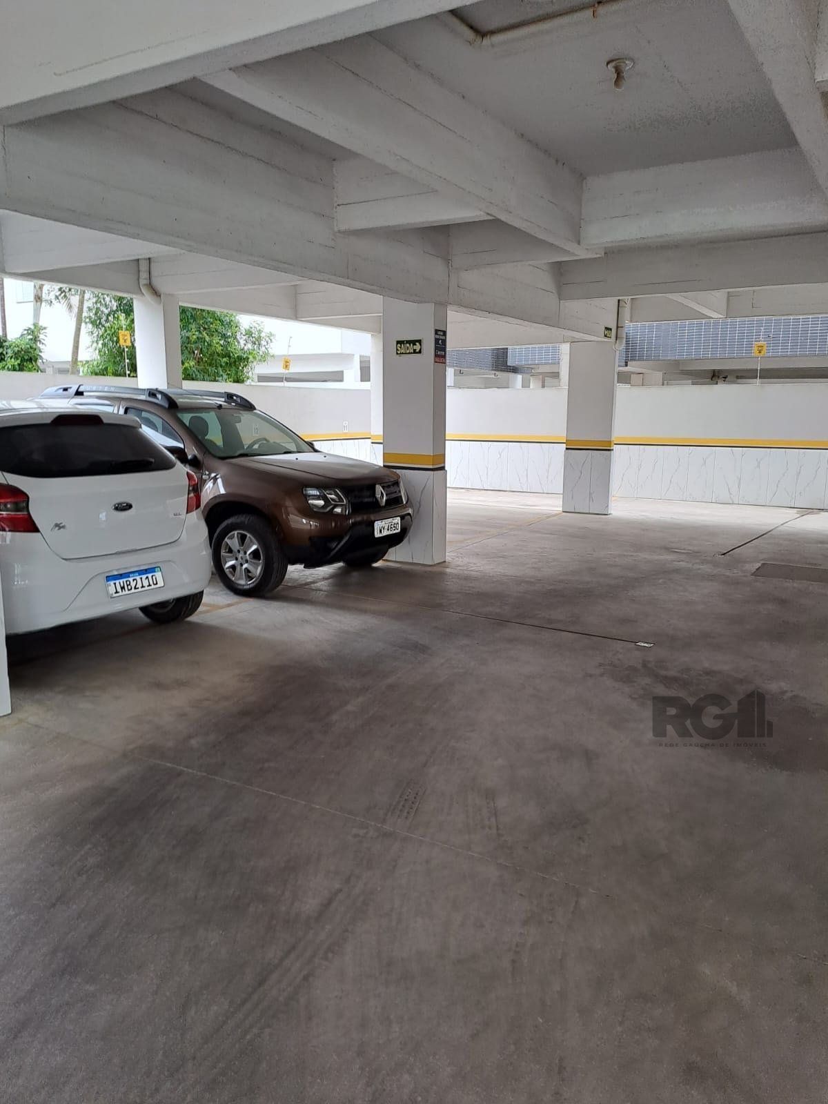 Apartamento à venda com 1 quarto, 40m² - Foto 2