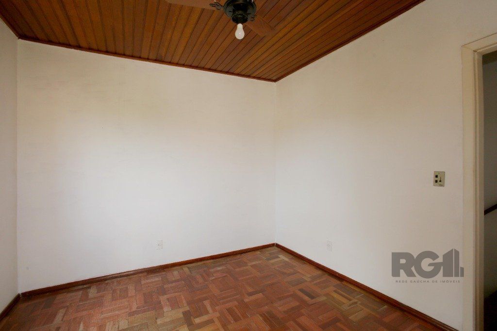 Casa à venda com 4 quartos, 150m² - Foto 31