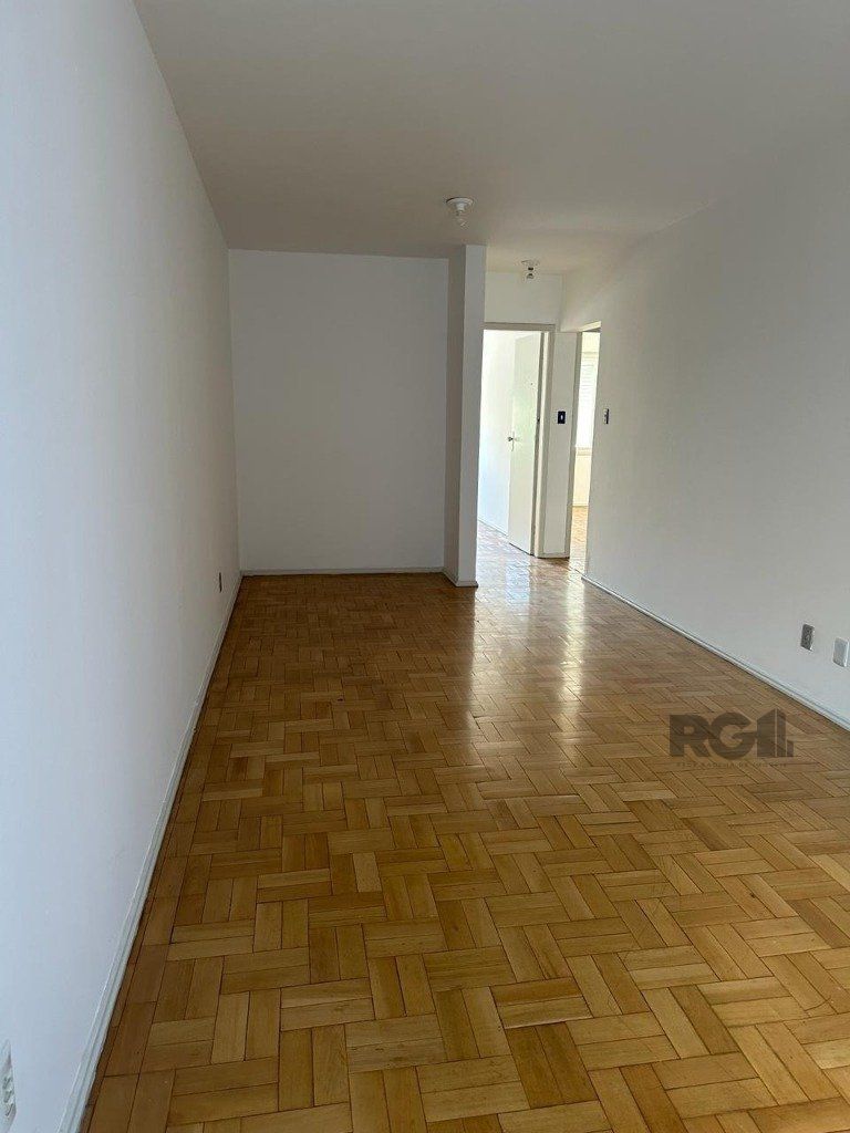 Apartamento à venda com 2 quartos, 79m² - Foto 3