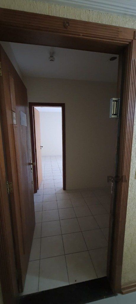 Conjunto Comercial-Sala à venda com 1 quarto, 38m² - Foto 16