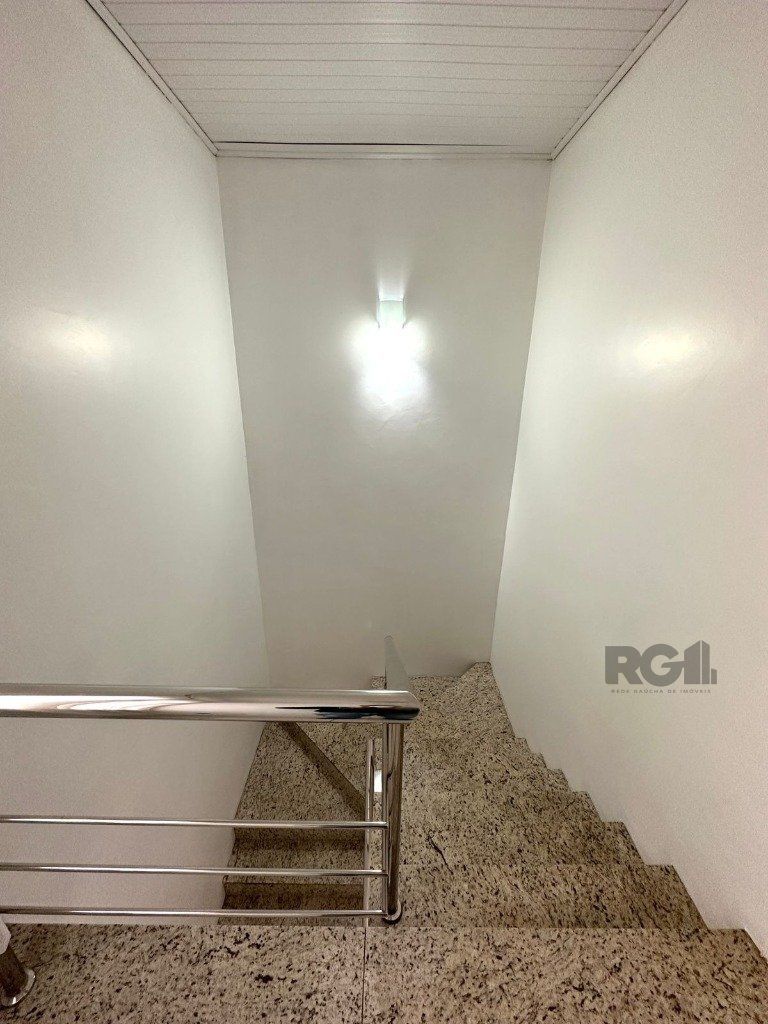 Casa à venda com 2 quartos, 105m² - Foto 12