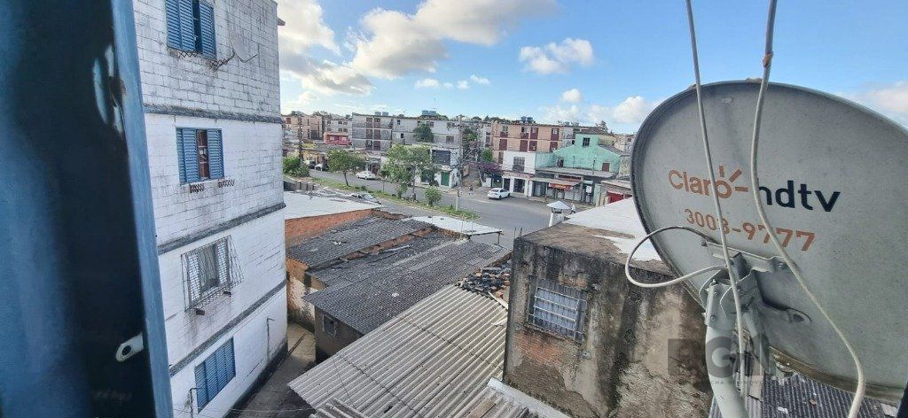 Apartamento à venda com 3 quartos, 42m² - Foto 2