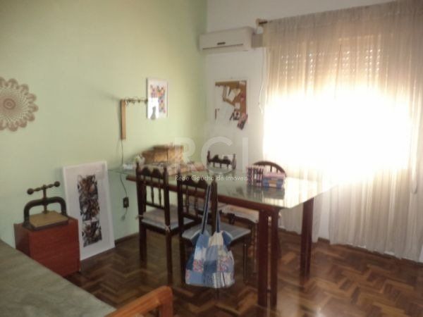 Casa à venda com 3 quartos, 150m² - Foto 7