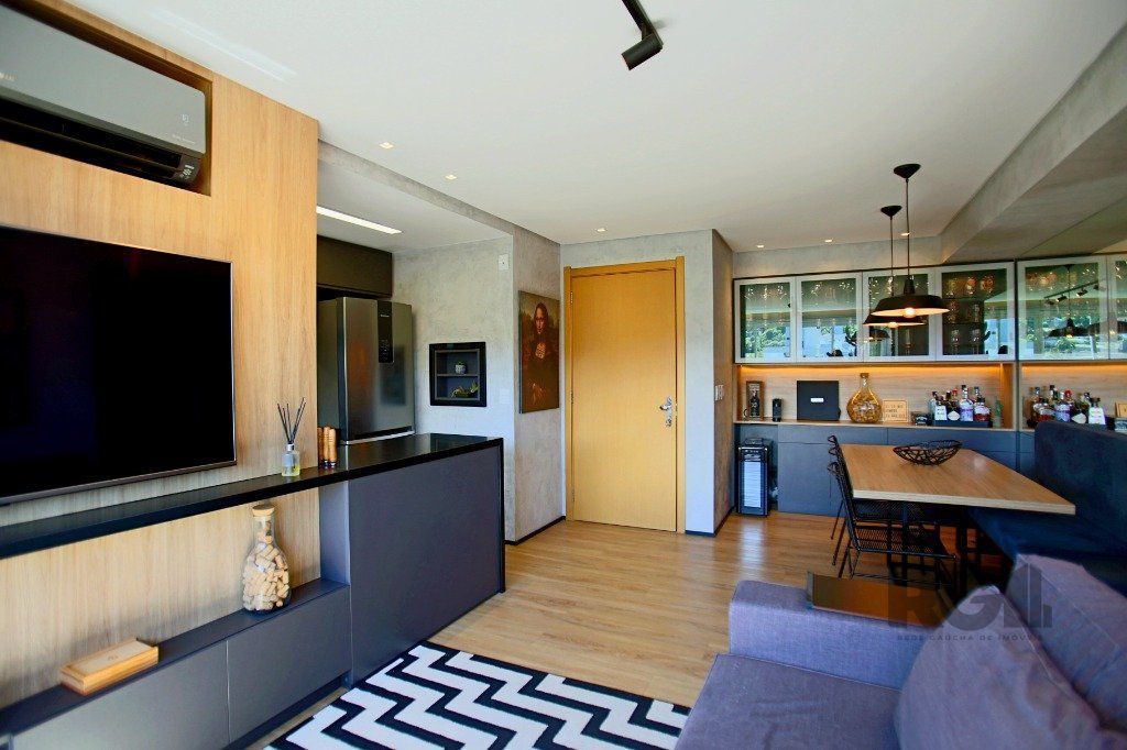 Apartamento à venda com 2 quartos, 73m² - Foto 4