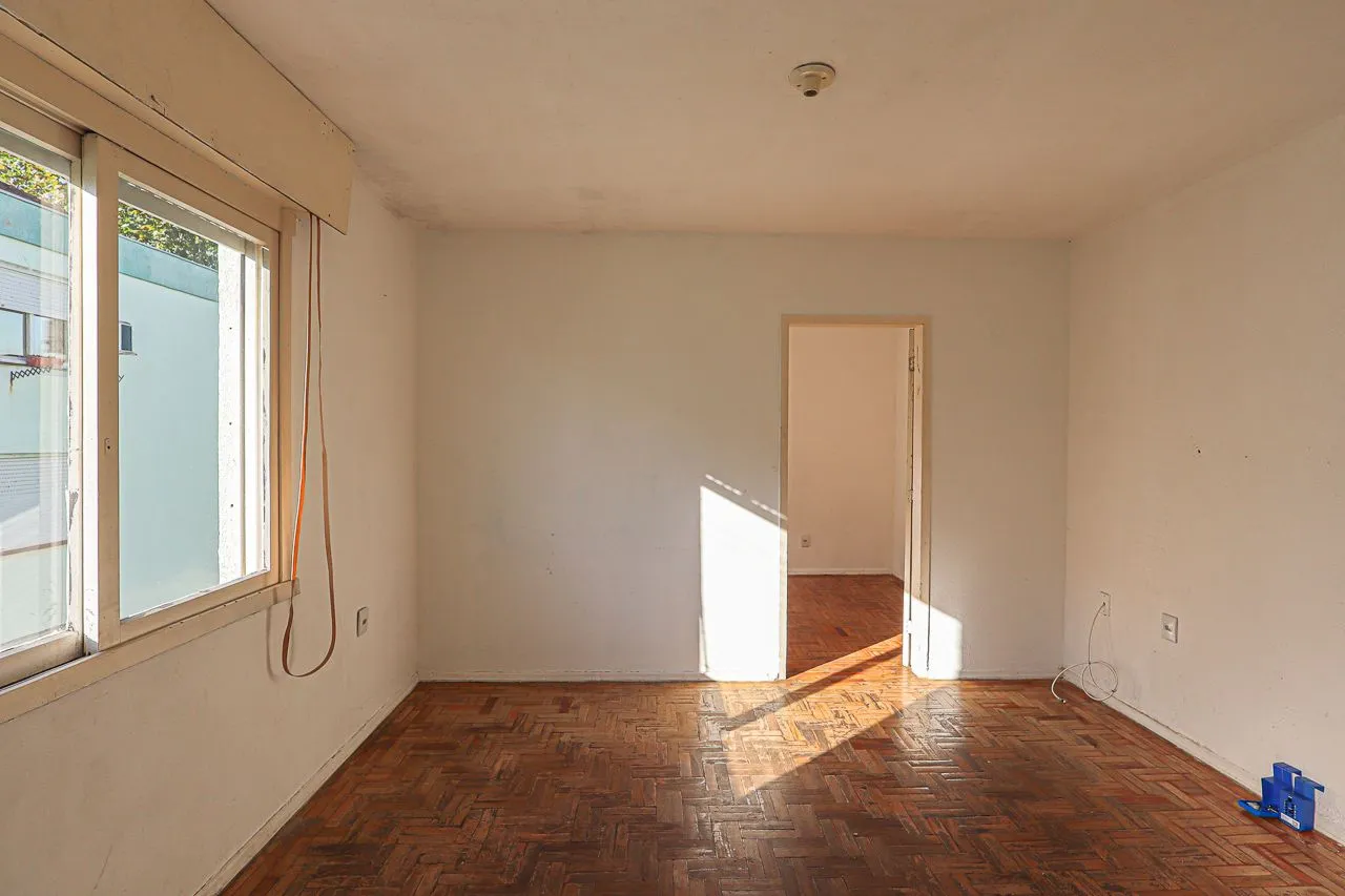 Apartamento com 34m², 1 dormitório no bairro Jardim Leopoldina em Porto Alegre para Comprar