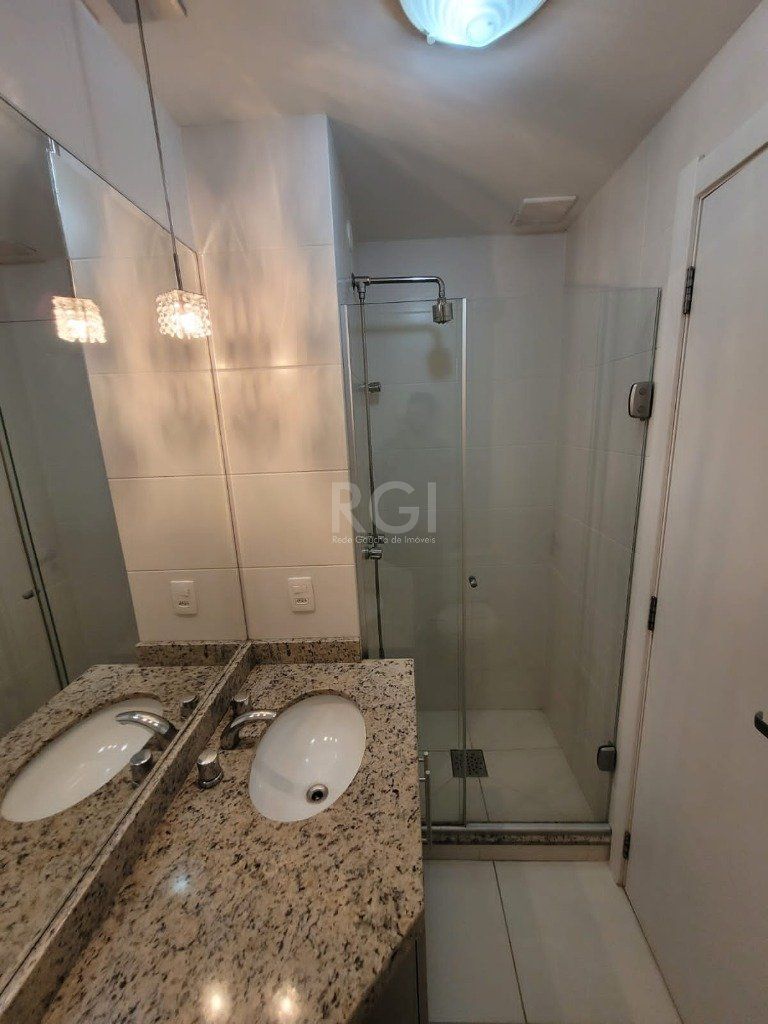 Apartamento à venda com 2 quartos, 77m² - Foto 15