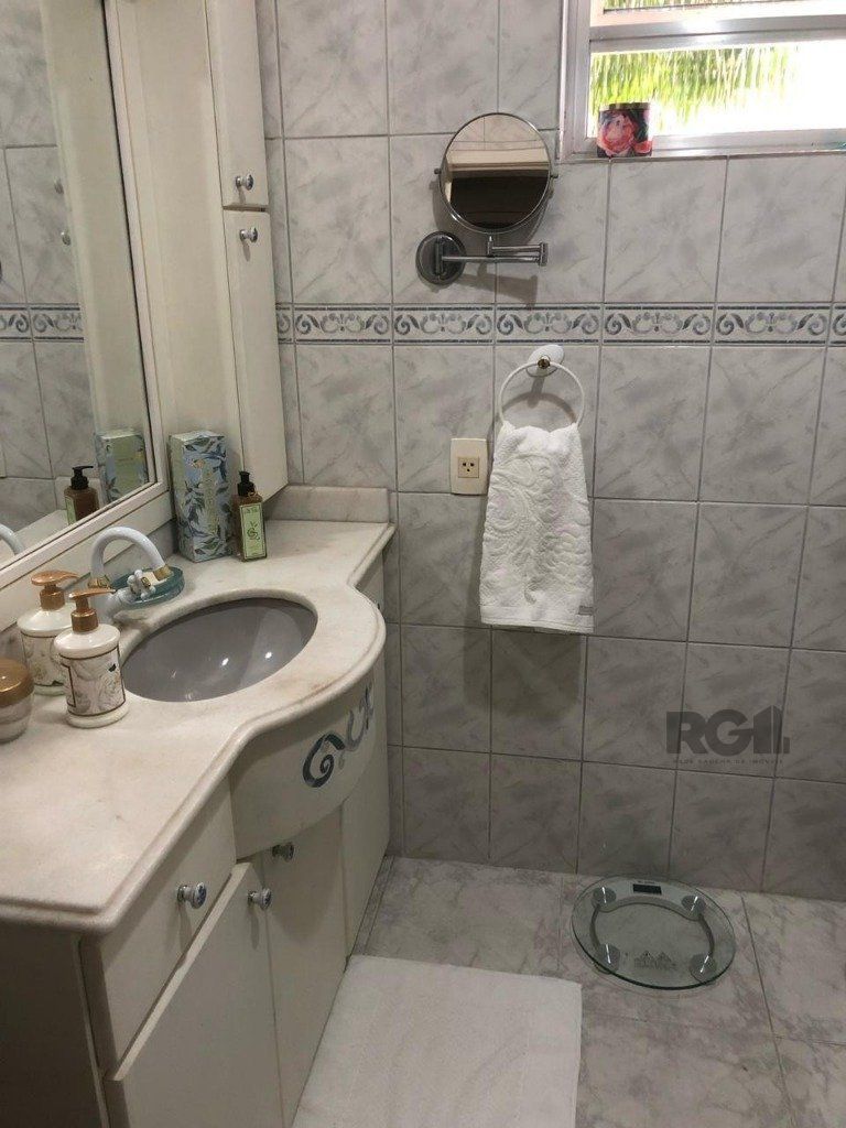 Sobrado à venda com 6 quartos, 257m² - Foto 30