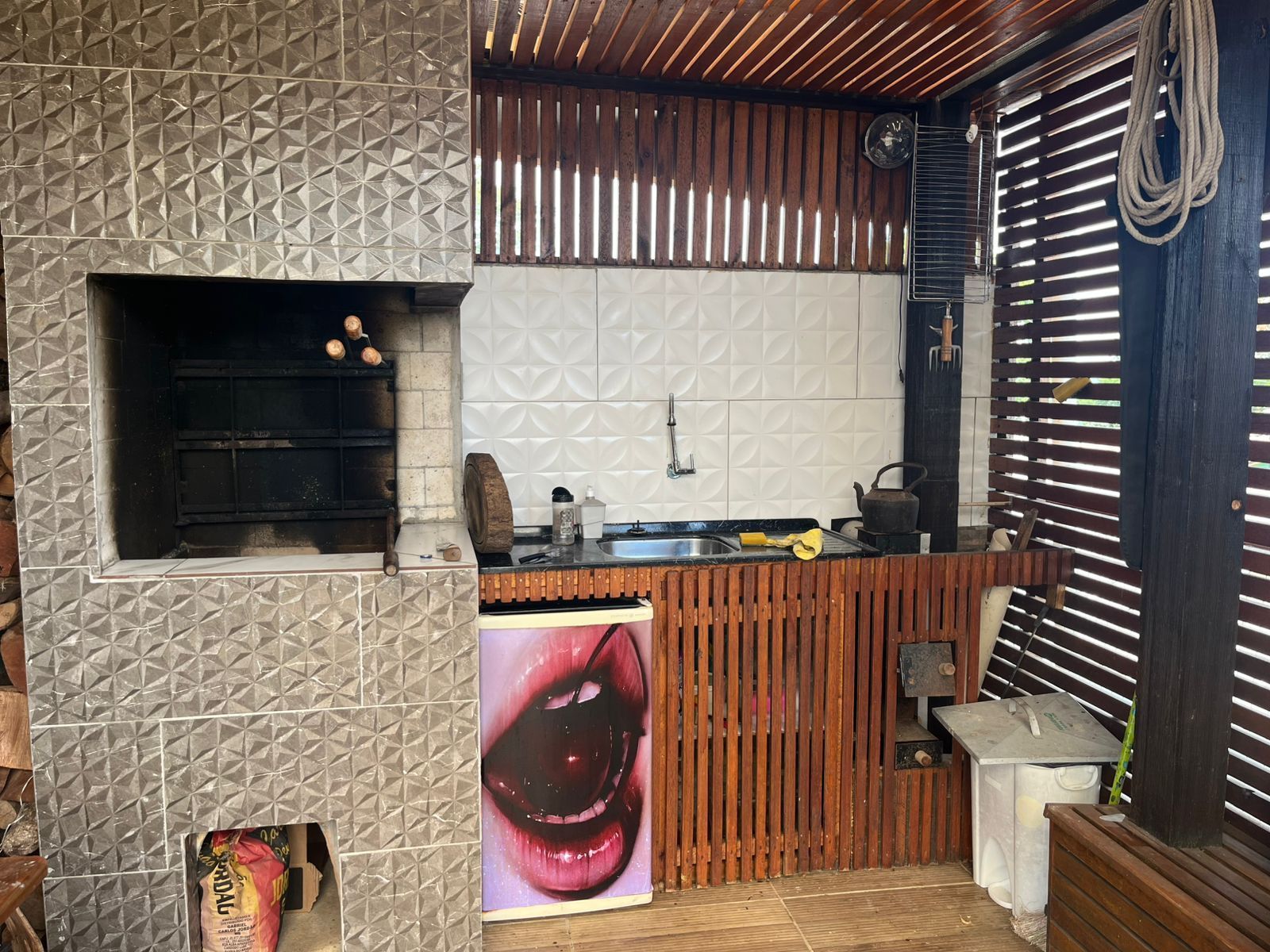 Casa à venda com 3 quartos, 197m² - Foto 6