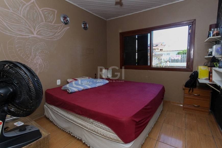 Casa à venda com 3 quartos, 93m² - Foto 11