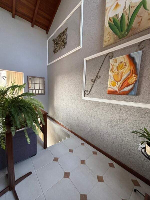 Casa, 3 quartos, 210 m² - Foto 4