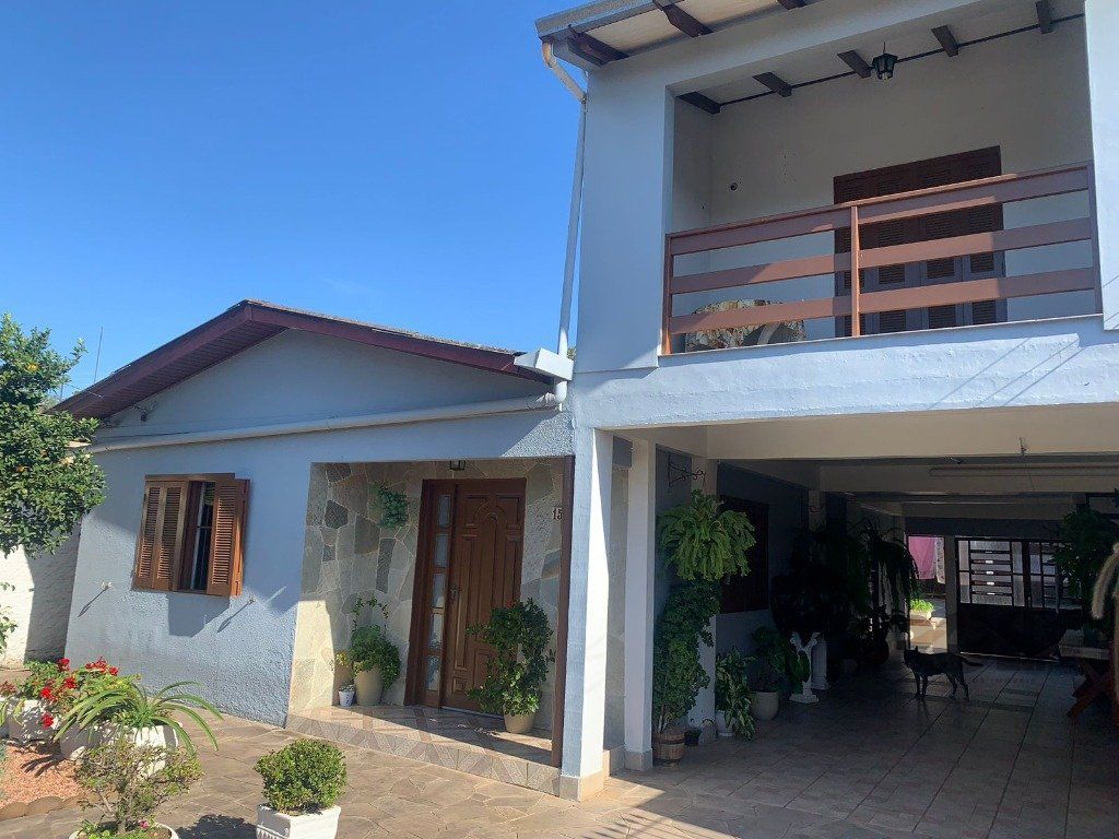 Casa, 4 quartos, 201 m² - Foto 1