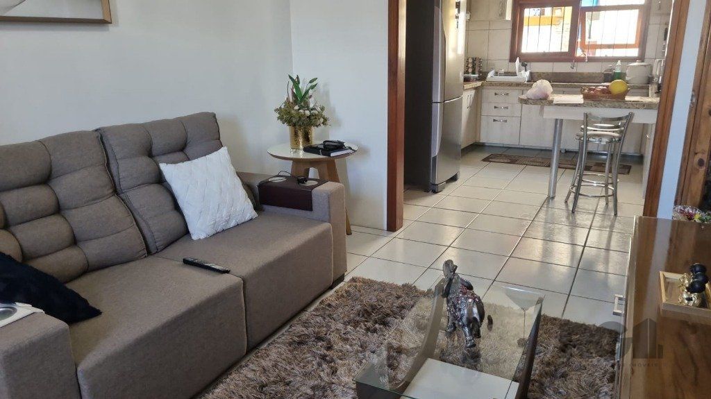 Casa à venda com 4 quartos, 78m² - Foto 4