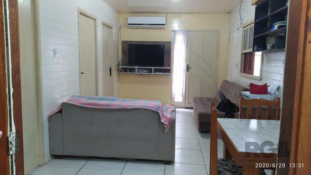 Casa à venda com 3 quartos, 50m² - Foto 4