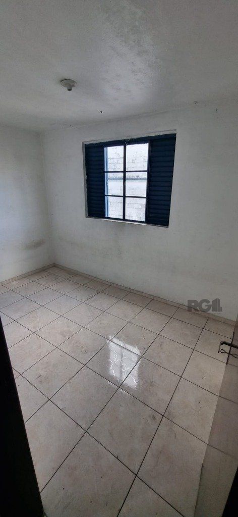 Apartamento à venda com 3 quartos, 42m² - Foto 1