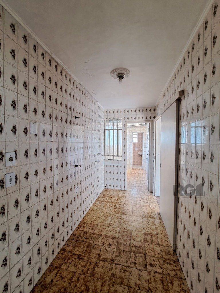 Casa à venda com 3 quartos, 190m² - Foto 13
