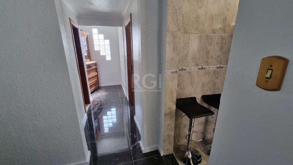 Casa à venda com 3 quartos, 180m² - Foto 6