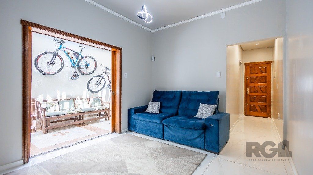 Apartamento à venda com 2 quartos, 76m² - Foto 2