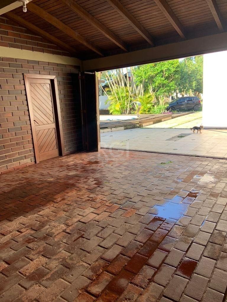 Casa à venda com 5 quartos, 220m² - Foto 8