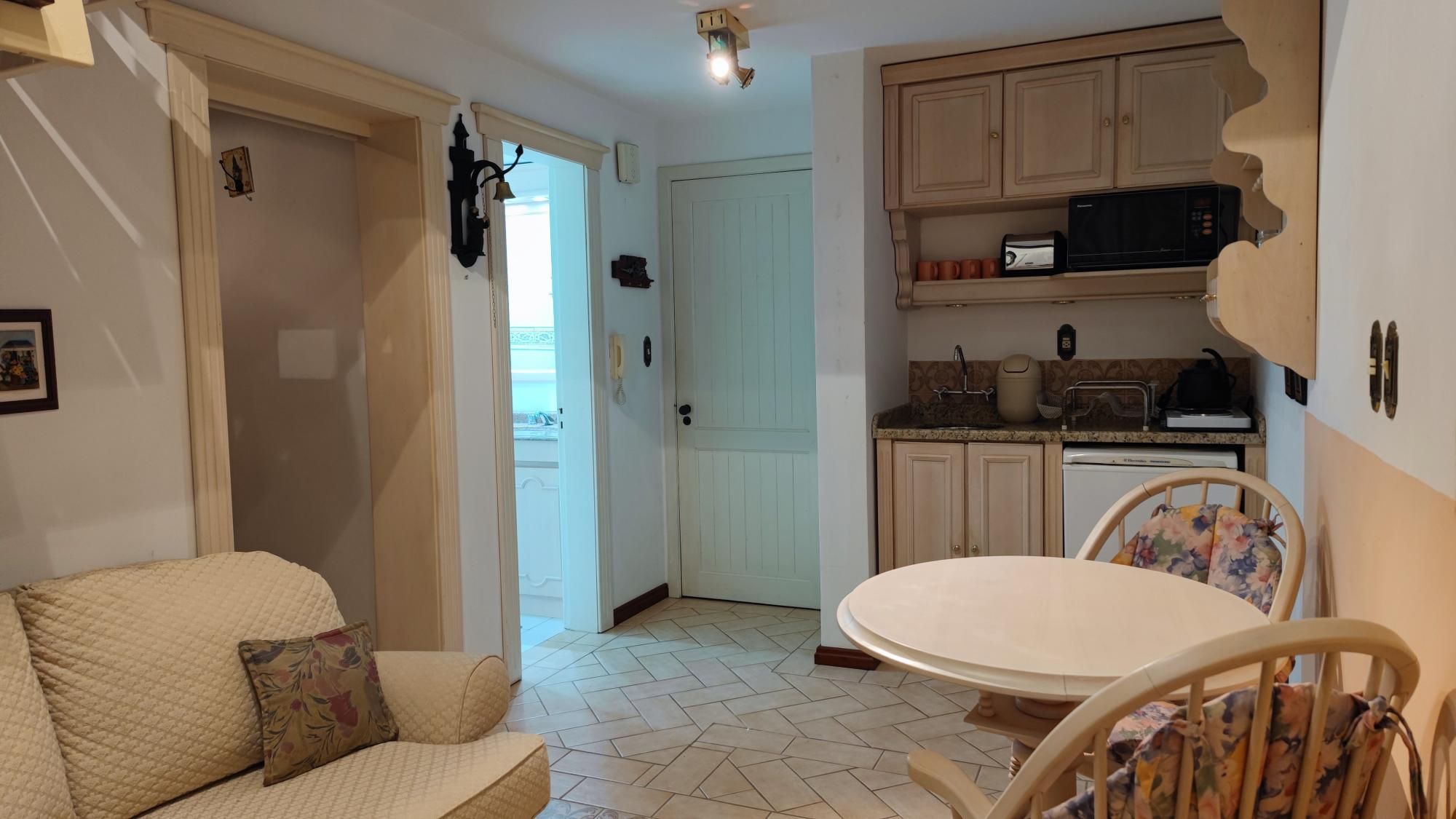 Apartamento à venda com 2 quartos, 38m² - Foto 4