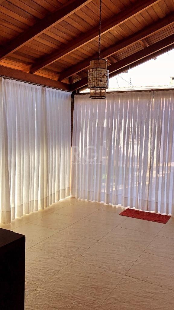 Casa à venda com 5 quartos, 220m² - Foto 6