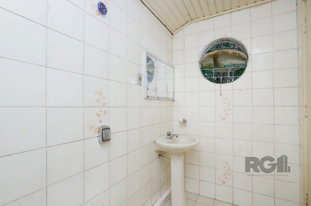 Casa à venda com 3 quartos, 128m² - Foto 18