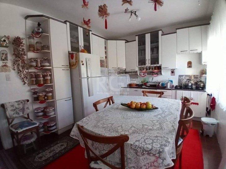 Casa à venda com 4 quartos, 189m² - Foto 5