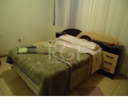 Casa à venda com 3 quartos, 112m² - Foto 3