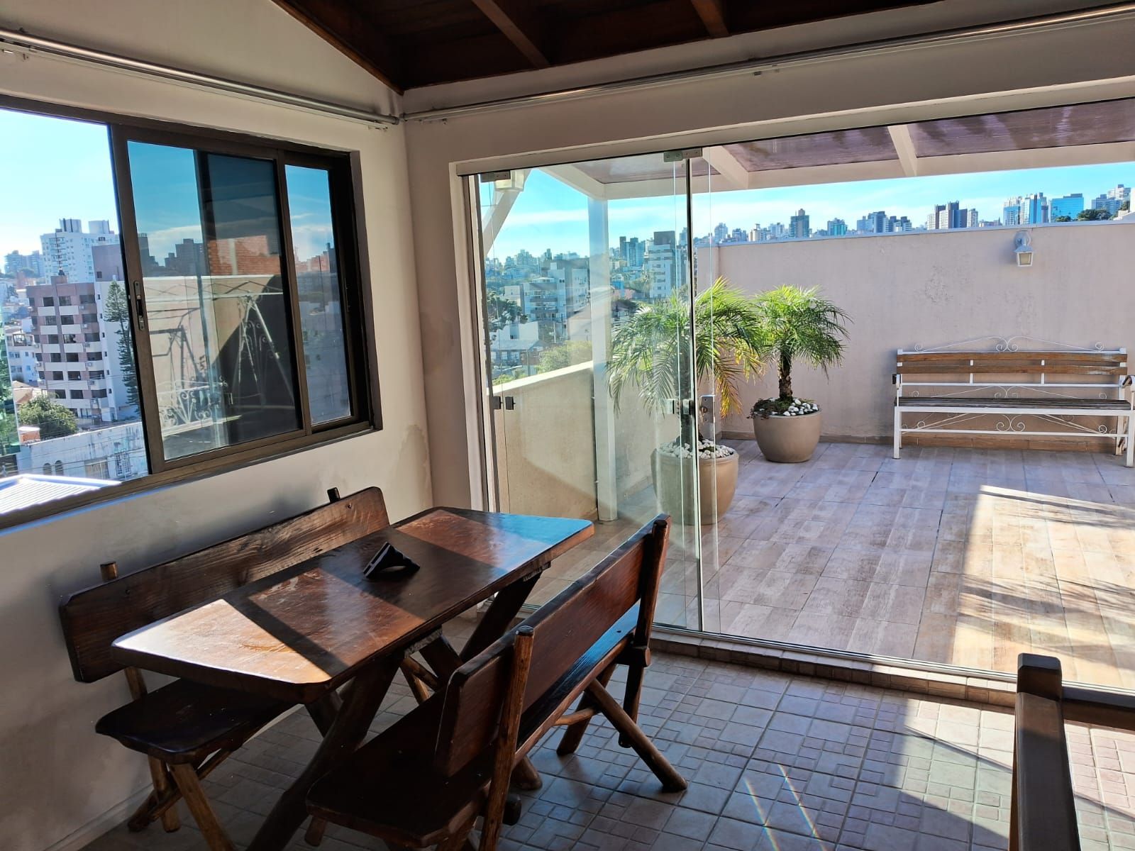 Apartamento à venda com 123m², 2 quartos, 1 vaga no bairro Jardim Botânico em Porto Alegre